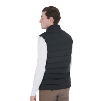 GILET HOMME EN TISSU ÉLASTIQUE AVEC PATCH EN SILICONE