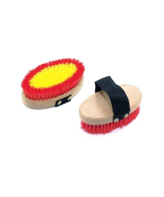 BROSSE SYNTHÉTIQUE OVALE PONEY