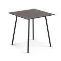 Table basse Mathis en fibre de ciment pieds ciment noir